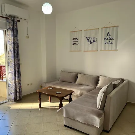Apartment Seaside Escape In *
