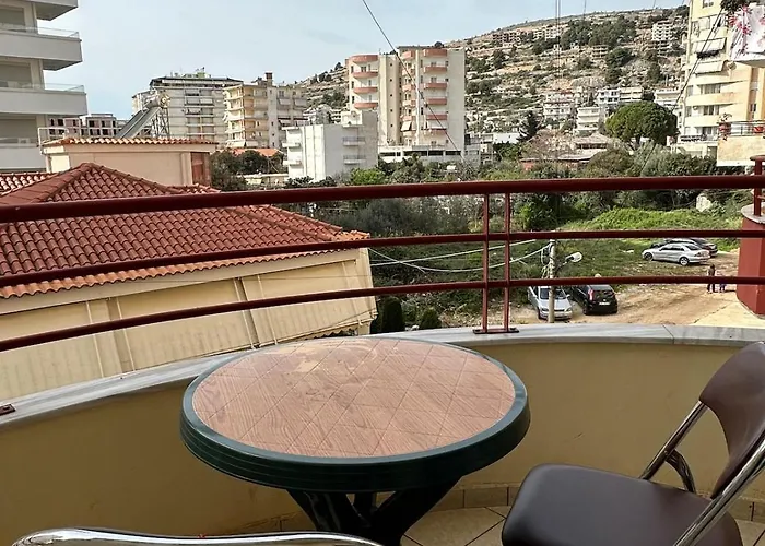 Apartment Seaside Escape In Sarandë